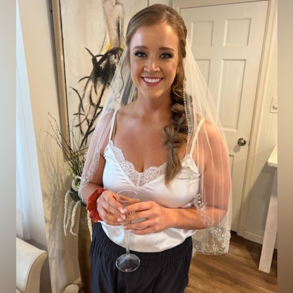 Meet your Posher, Danielle